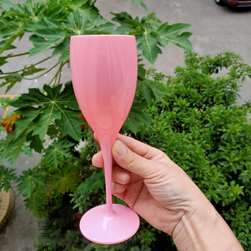 プラスチック製の食器洗い機,2024,シャンパン,白色,レス - Wine In Beer Glass のレビューと価格