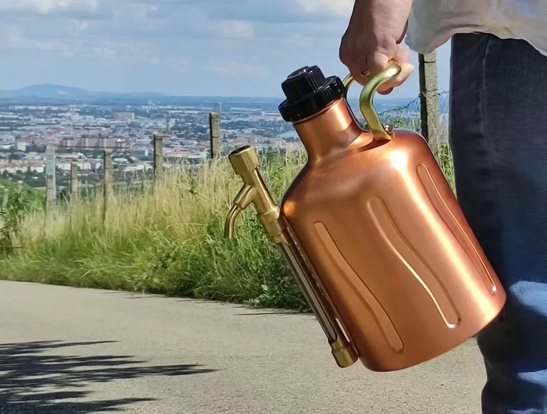 ステンレス製2L/4L屋外断熱クラフトビール樽型ヒップフラス - Wine Like Beer のレビューと価格