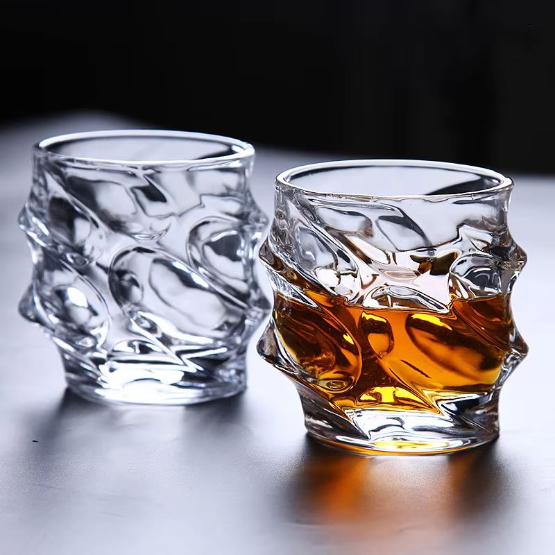 透明なカクテルブランディカップ,家庭用ウイスキーグラス,北欧 - Wine In Beer Glass のレビューと価格
