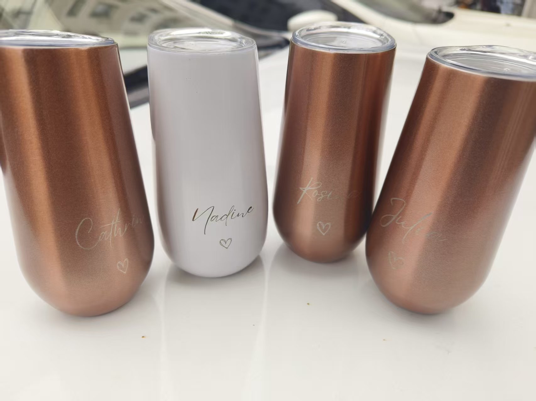 カスタムウェディングネーム入り6オンスステンレス鋼製サーモス - Wine Beer Name のレビューと価格